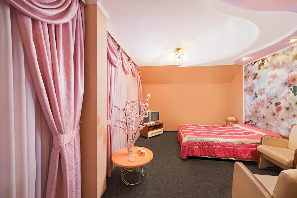 Hotel Hottey Kiev Habitación foto